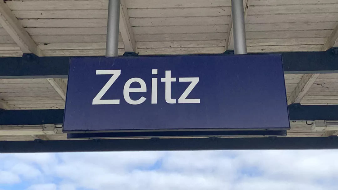 Zeitz. Bahnhof.